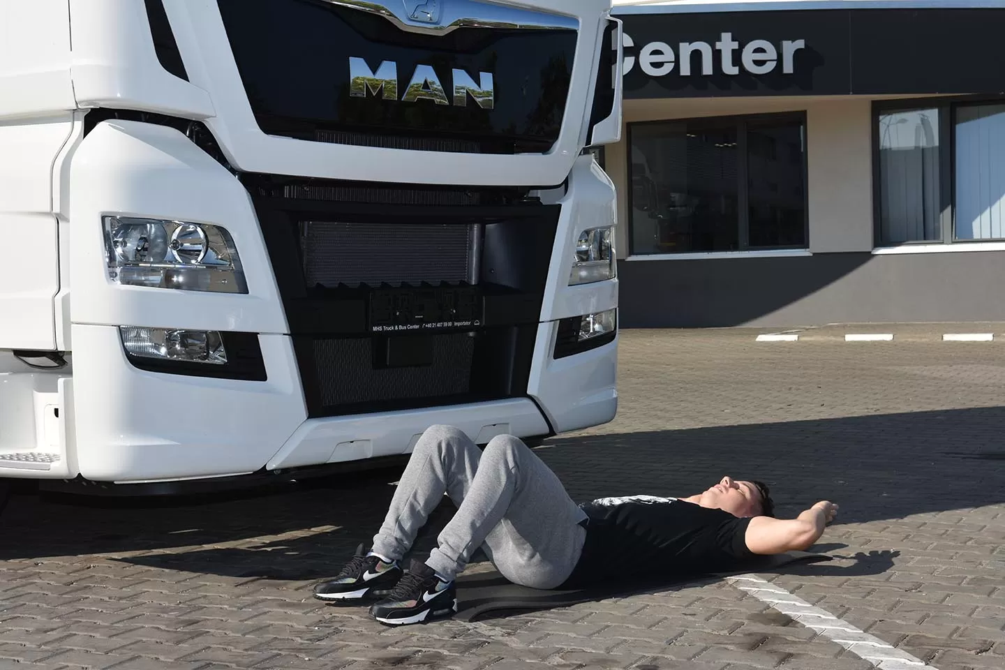 #FitTrucker: Exerciții pentru antrenarea mușchilor abdominali și lombari 3 4.11
