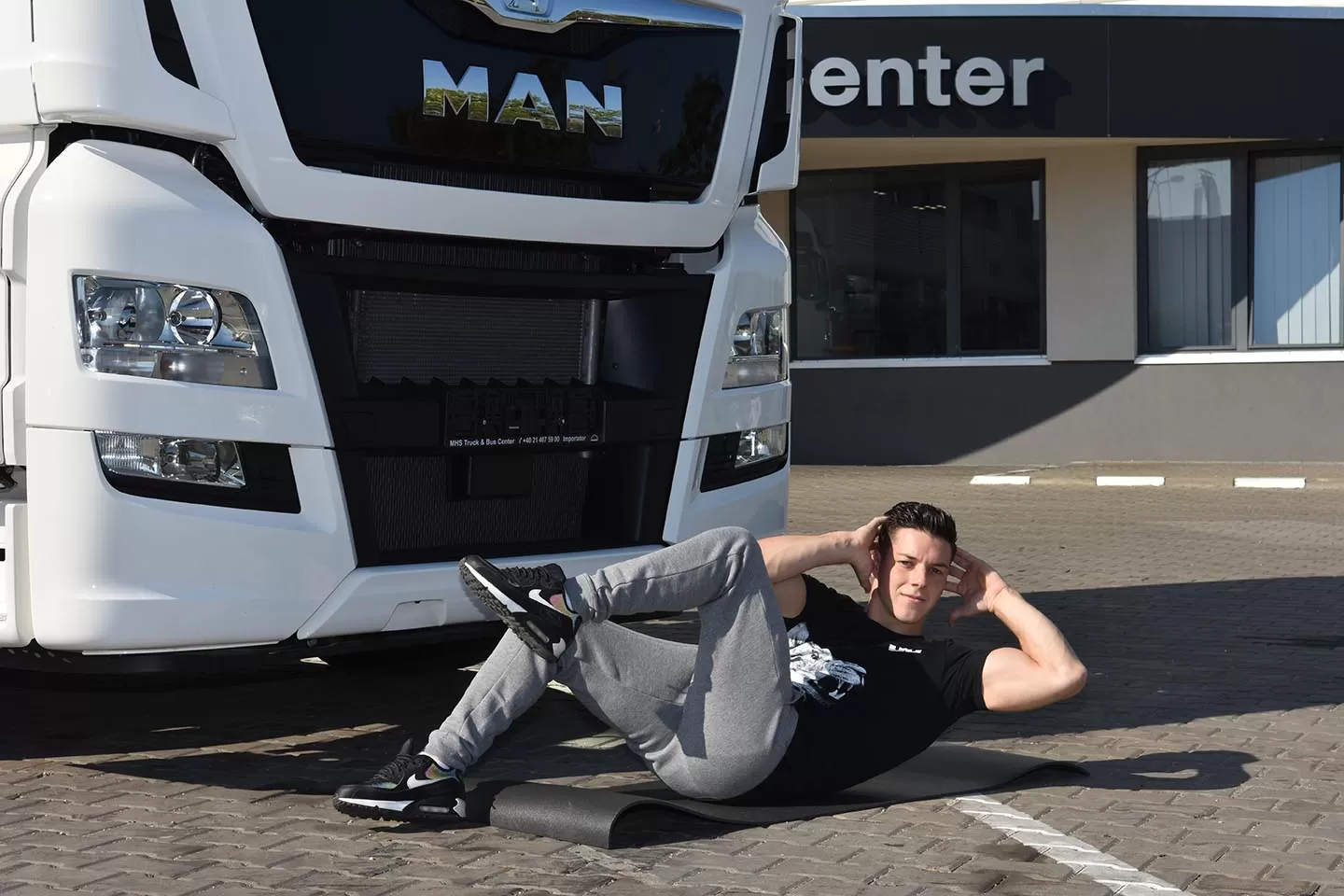 #FitTrucker: Exerciții pentru antrenarea mușchilor abdominali și lombari 5 4.22
