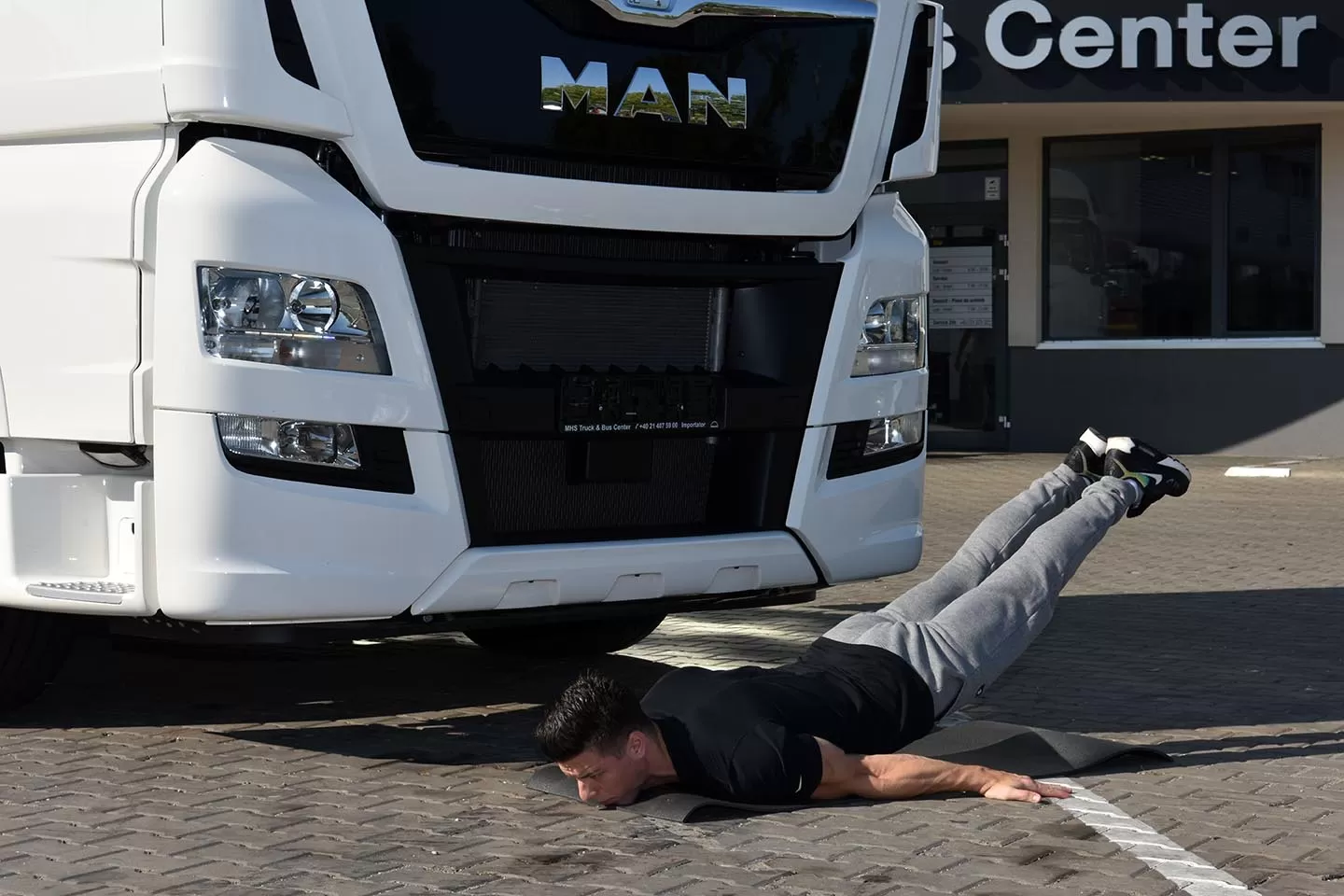 #FitTrucker: Exerciții pentru antrenarea mușchilor abdominali și lombari 13 4.52