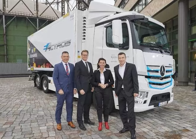 eActros este primul camion echipat cu suprastructura frigorifică W.KO COOL cu zero emisii 1 eActros este primul camion echipat cu suprastructura frigorifică W.KO COOL cu zero emisii